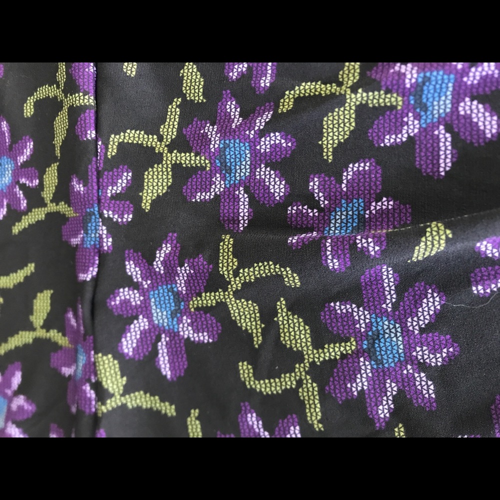 LuLaRoe Azure Skirt XS NWT - Picture 3 of 4